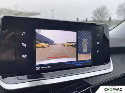 Photo 11 Peugeot 2008  PureTech 130 S&S EAT8