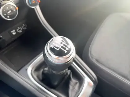 Photo 99 Renault Captur Gén. II (HJB) Ph1 Business 5