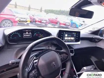 Photo 11 Peugeot 208  Electrique 50 kWh 136ch