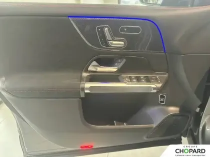 Photo 37 Mercedes GLB  200 d 8G-DCT