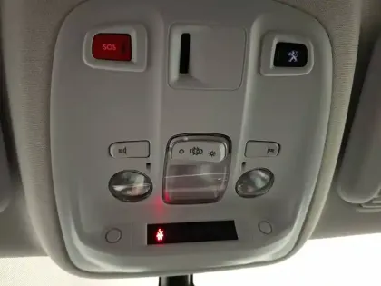 Photo 29 Peugeot 308  PureTech 110ch S&S BVM6