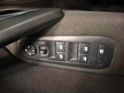 Photo 18 Peugeot 308  PureTech 110ch S&S BVM6