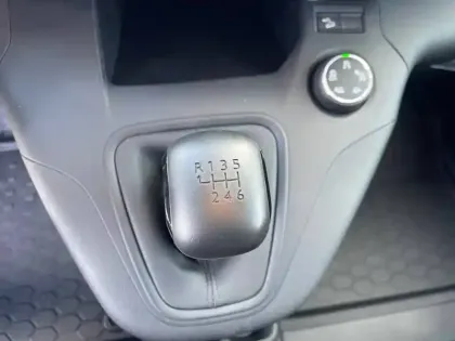 Photo 16 Citroën Berlingo  VAN TAILLE XL 950KG BLUEHDI 100 S&S BVM6