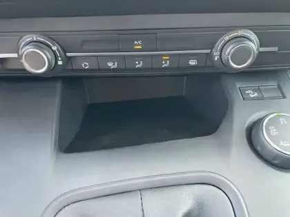 Photo 18 Citroën Berlingo  VAN TAILLE XL 950KG BLUEHDI 100 S&S BVM6