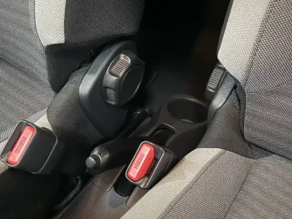 Photo 33 Toyota Aygo  1.0 VVT-i