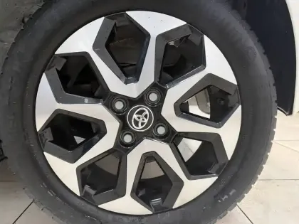 Photo 14 Toyota Aygo  1.0 VVT-i