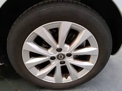 Photo 16 Renault Clio  TCe 100