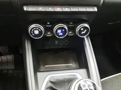 Photo 34 Renault Clio  TCe 100