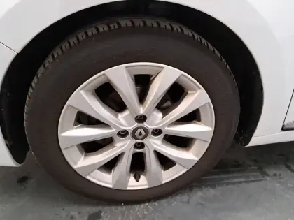 Photo 15 Renault Clio  TCe 100