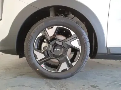 Photo 11 Kia Stonic  1.0 T-GDi 100 ch DCT7