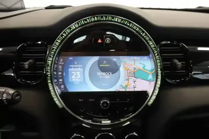 Photo 28 Mini Mini Hatch 5 Portes Cooper 136 ch DKG7