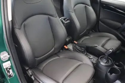 Photo 35 Mini Mini Hatch 5 Portes Cooper 136 ch DKG7