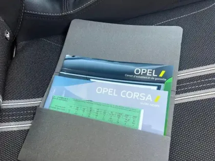 Photo 9 Opel Corsa Gén. VI Ph2 Base 5