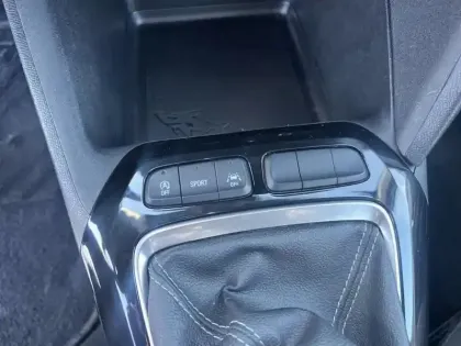 Photo 12 Opel Corsa Gén. VI Ph2 Base 5