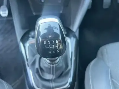 Photo 23 Opel Corsa Gén. VI Ph2 Base 5