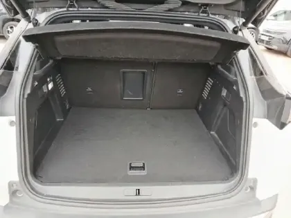 Photo 8 Peugeot 3008 Gén. II Ph1 GT 5