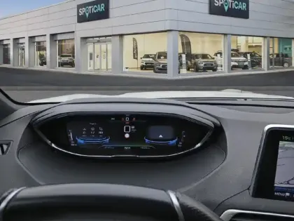 Photo 18 Peugeot 3008 Gén. II Ph1 GT 5