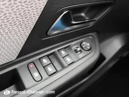 Photo 19 Citroën C4 Gén. III Ph1 Shine 5