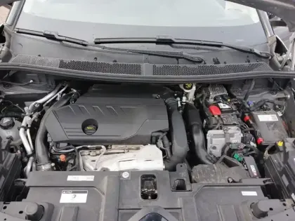 Photo 6 Citroën C5 aircross  Hybride Rechargeable 225 e-EAT8 Shine