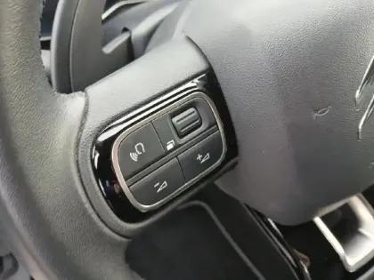 Photo 17 Citroën C5 aircross  Hybride Rechargeable 225 e-EAT8 Shine