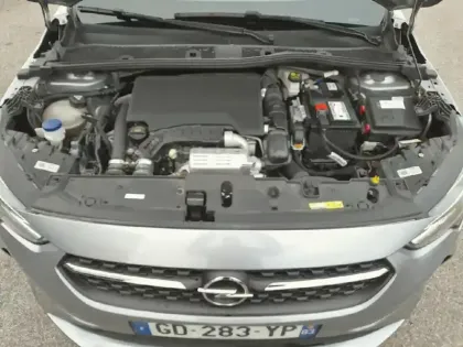 Photo 6 Opel Corsa  1.2 Turbo 100 ch BVM6 Edition