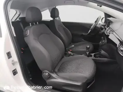 Photo 8 Opel Corsa Gén. V Ph1 NG Active 3