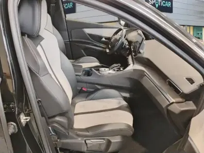 Photo 8 Peugeot 3008  Hybrid4 300 e-EAT8 GT