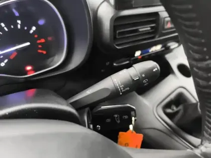 Photo 17 Citroën Berlingo Gén. III Ph1 NG Shine 5