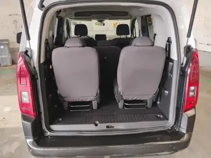 Photo 7 Citroën Berlingo  Taille M BlueHDi 130 S&S BVM6 Shine