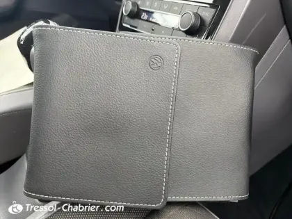 Photo 15 Volkswagen T-cross  1.0 TSI 115 Start/Stop BVM6 Carat