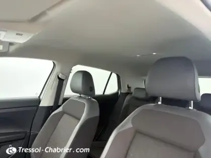 Photo 24 Volkswagen T-cross  1.0 TSI 115 Start/Stop BVM6 Carat