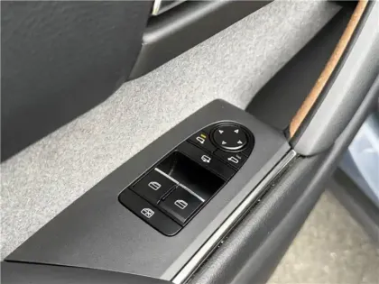 Photo 54 Mazda Mx-30 E-SKYACTIV 145 CH