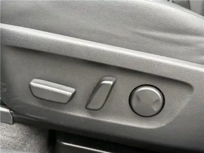 Photo 22 Mazda Mx-30 E-SKYACTIV 145 CH