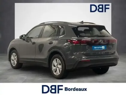 Photo 12 Volkswagen Tiguan Gén. III Ph1 Life Plus 5