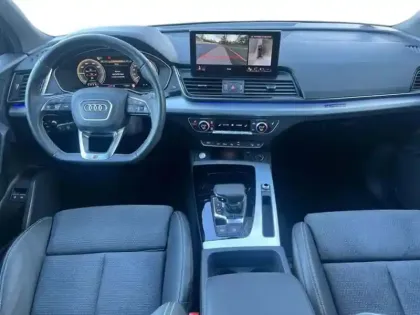 Photo 7 Audi Q5 50 TFSIe 299 S tronic 7 Quattro S line