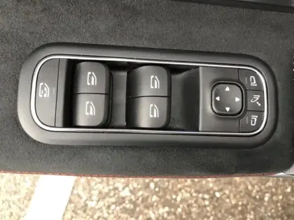 Photo 13 Mercedes CLA  250 e Shooting Brake