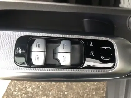 Photo 16 Mercedes Classe GLC GLC II 300 E HYBRID EQ 4MATIC 