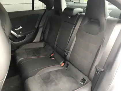 Photo 13 Mercedes CLA  200 Coupé AMG Line 