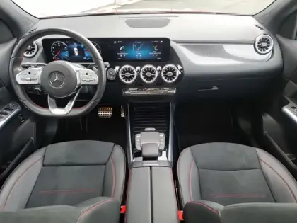 Photo 14 Mercedes GLA 200 d AMG Line