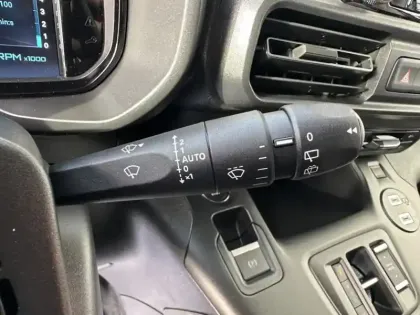 Photo 16 Citroën Berlingo 1.5L 130ch EAT8 M