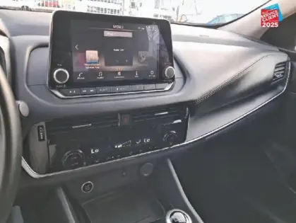 Photo 13 Nissan Qashqai  1.3 Mild Hybrid 140ch Business Edition 2022