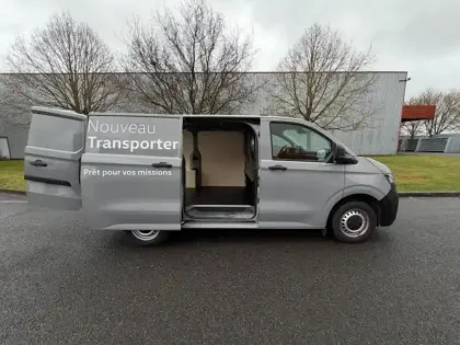 Photo 13 Volkswagen Transporter  Fg Van L1 2.0 TDI 150ch Business