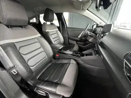 Photo 10 Citroën C4  PureTech 130ch S&S Shine EAT8