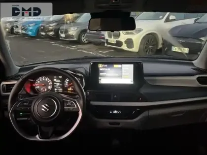 Photo 5 Suzuki Swift  1.2 Hybrid 83ch Privilège Auto