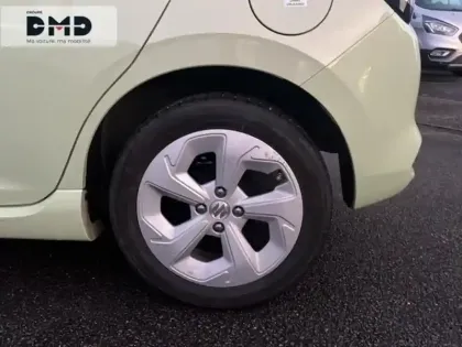 Photo 12 Suzuki Swift  1.2 Hybrid 83ch Privilège Auto