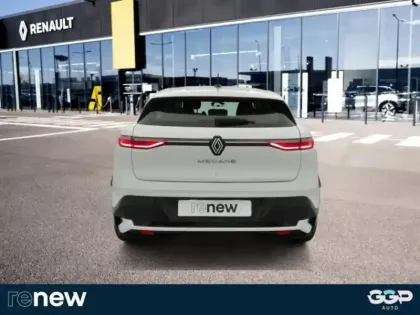 Photo 8 Renault Megane  E-Tech Electric EV40 130ch Equilibre standard charge