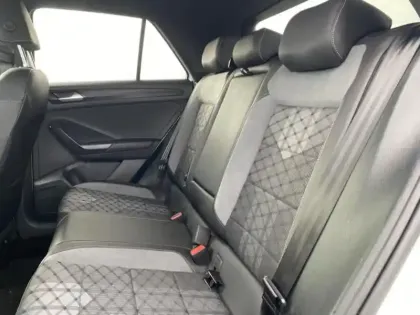 Photo 13 Volkswagen T-roc  1.5 TSI Evo2 150ch R-Line Edition DSG7