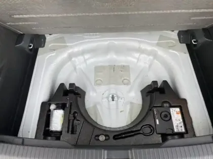 Photo 9 Volkswagen T-roc  1.5 TSI Evo2 150ch R-Line Edition DSG7