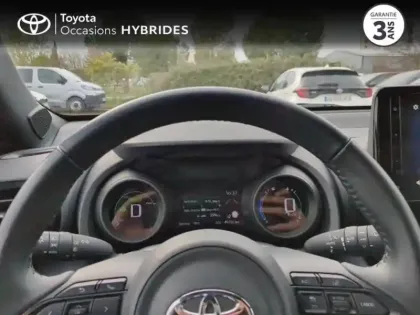 Photo 12 Toyota Yaris  Cross 116h Design MC24