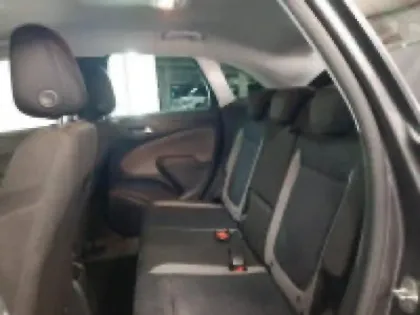 Photo 6 Opel Crossland X  1.2 Turbo 110ch Design 120 ans BVA Euro 6d-T